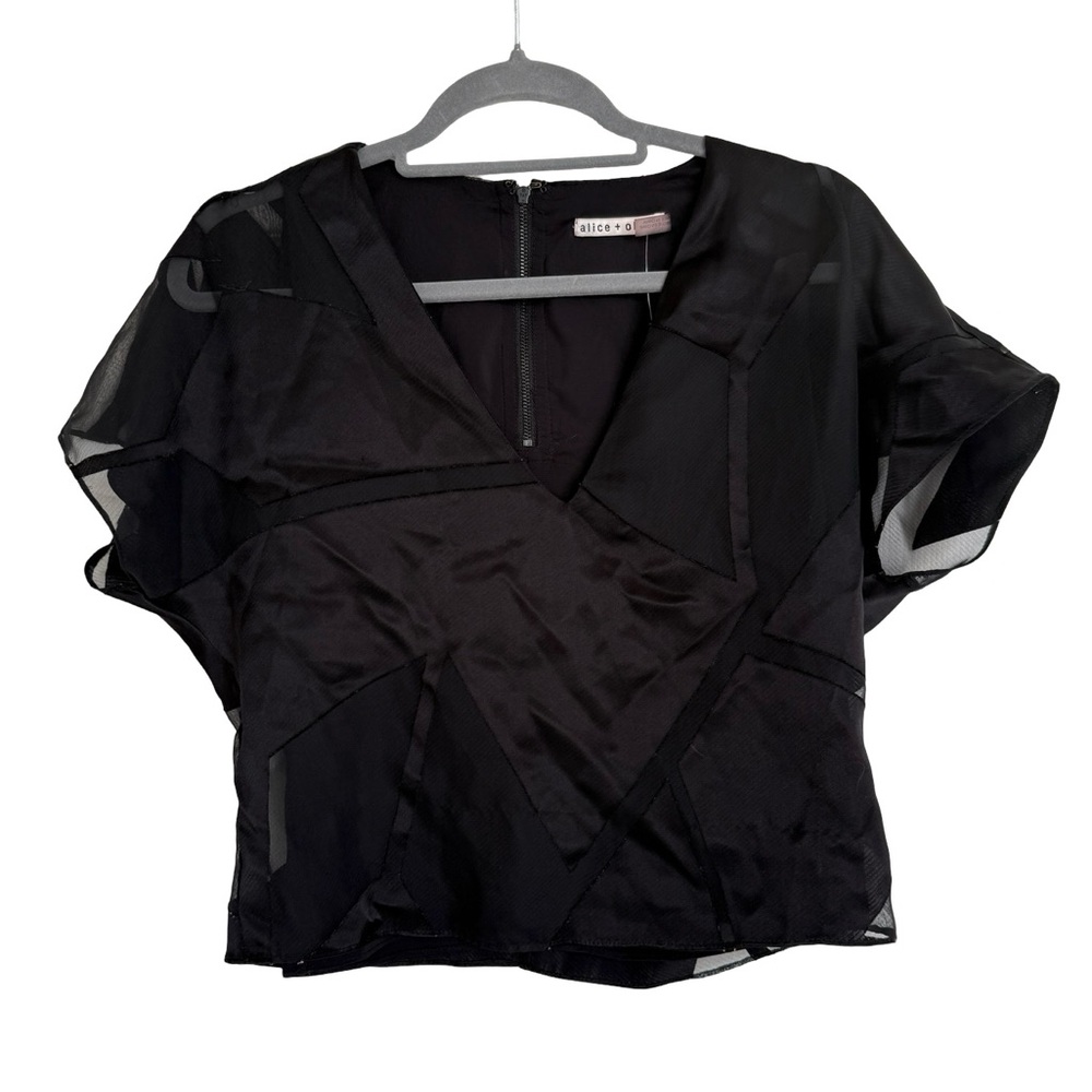 Alice + Olivia Short Sleeve V Neck Crop Top Size XS Black
